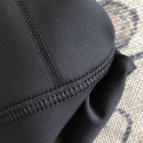 Lululemon Fast & Free 7/8 Tight II *Non-Reflective Nulux 25" Black, Size 6 - Picture 14 of 17